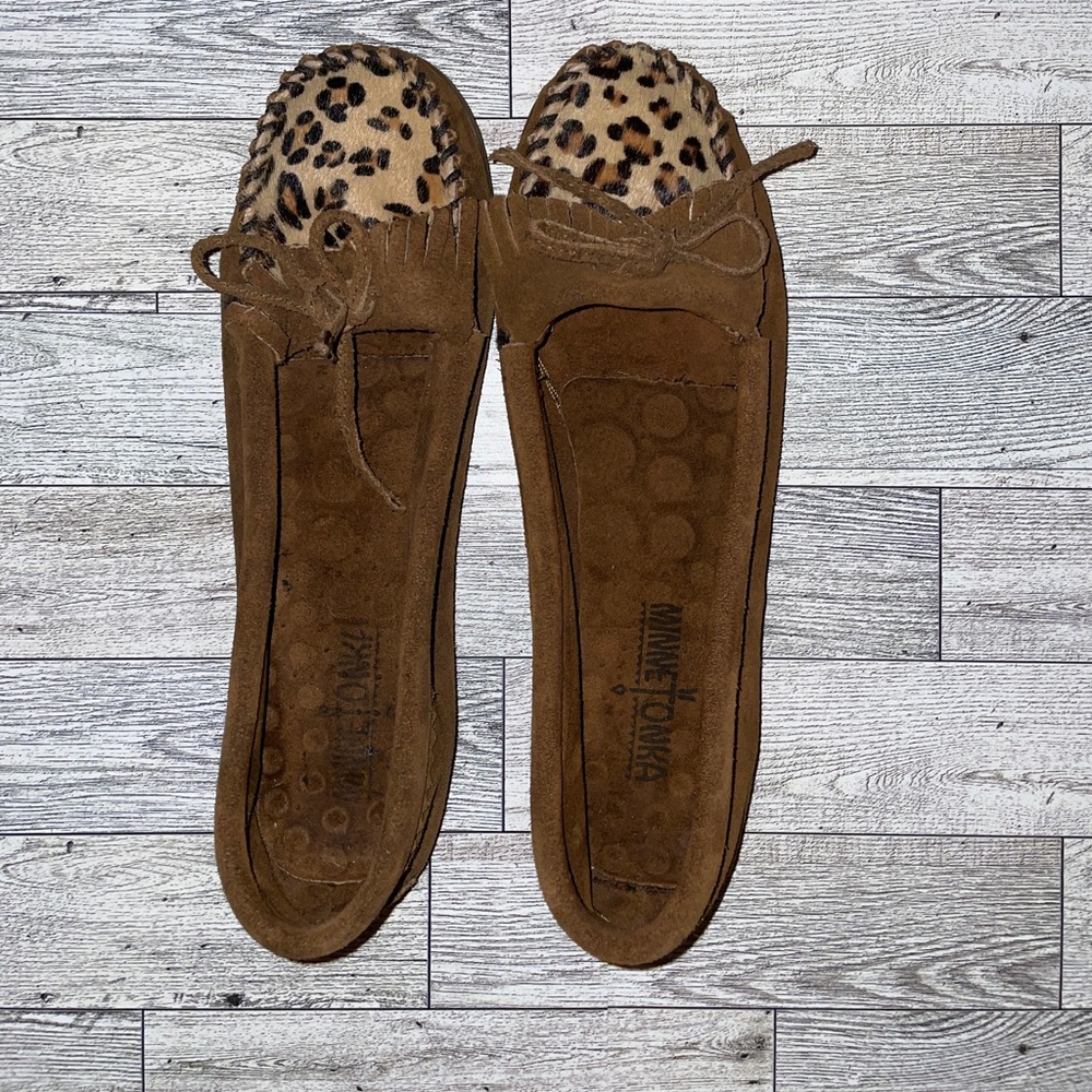 Minnetonka leopard moccasin